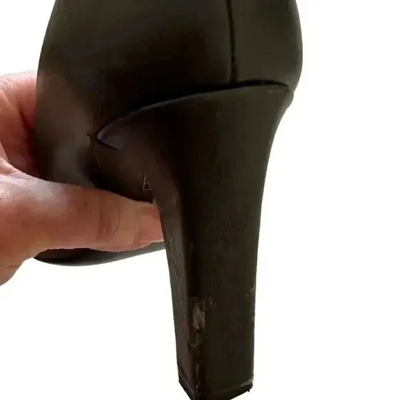 Gucci GG Black Buckle Pumps