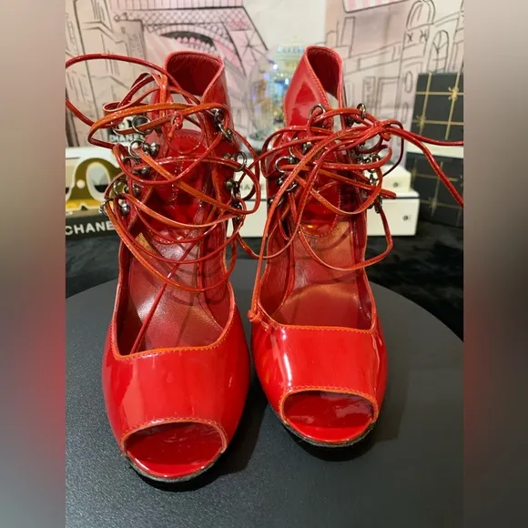GUC!!!!❤️‍🔥MANOLO BLAHNIK Red High Heel Sandals.