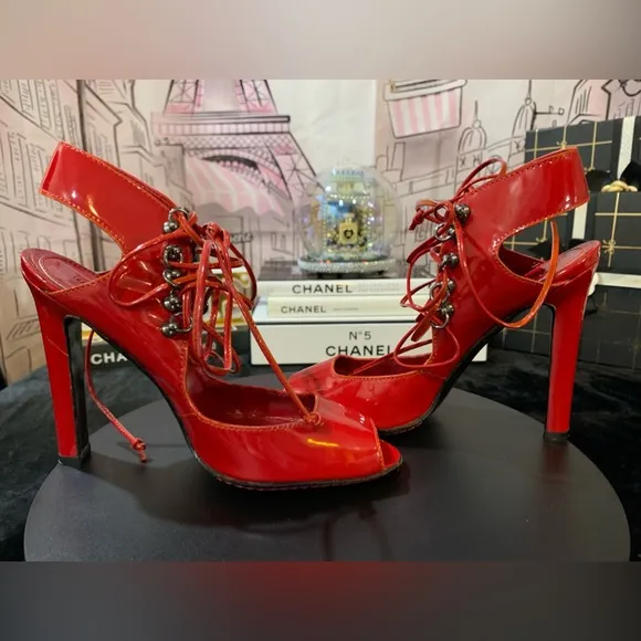 GUC!!!!❤️‍🔥MANOLO BLAHNIK Red High Heel Sandals.