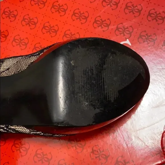 Guess Platform Shoes Size 6.5 Heels Lace Sandals
