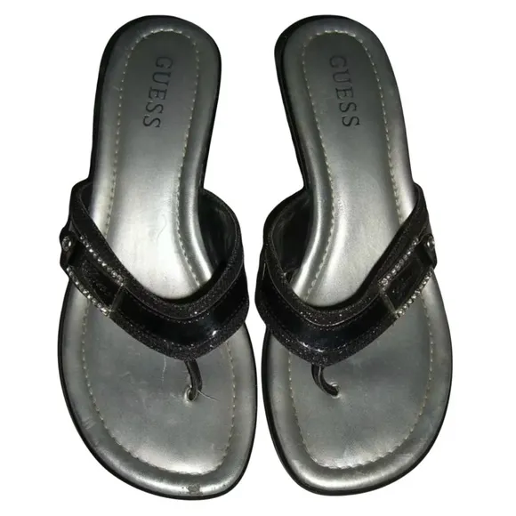 Guess Wedges Vintage y2k Black Glitter Thong Logo Rhinestone Bling Sandals Bratz