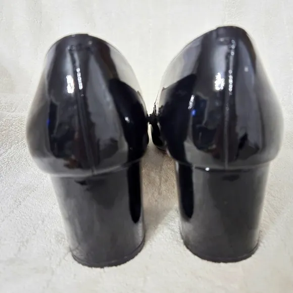 HALOGEN Corpcore Black Pointed Toe Patent Leather Block Heel Pump Size 8.5