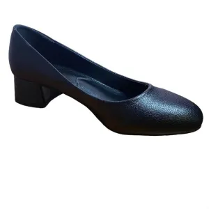 Halston Black Almond Toe Block Heel Shoes Size 7.5