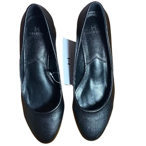 Halston Black Almond Toe Block Heel Shoes Size 7.5