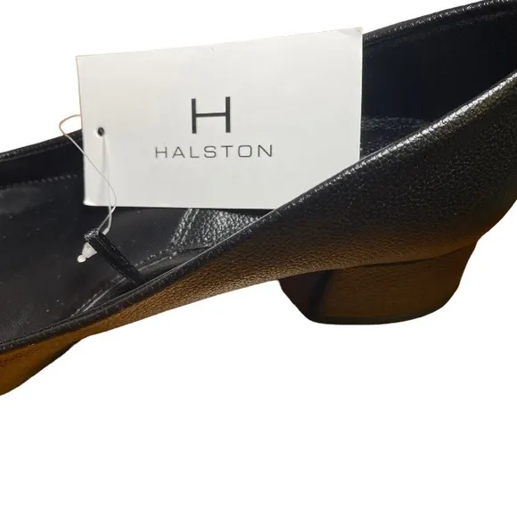 Halston Black Almond Toe Block Heel Shoes Size 7.5