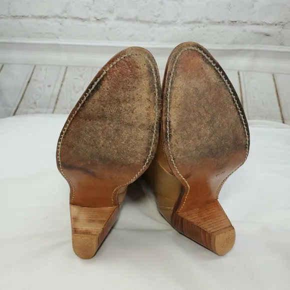 Handcrafted Womens Camel Leather Boots Size 7