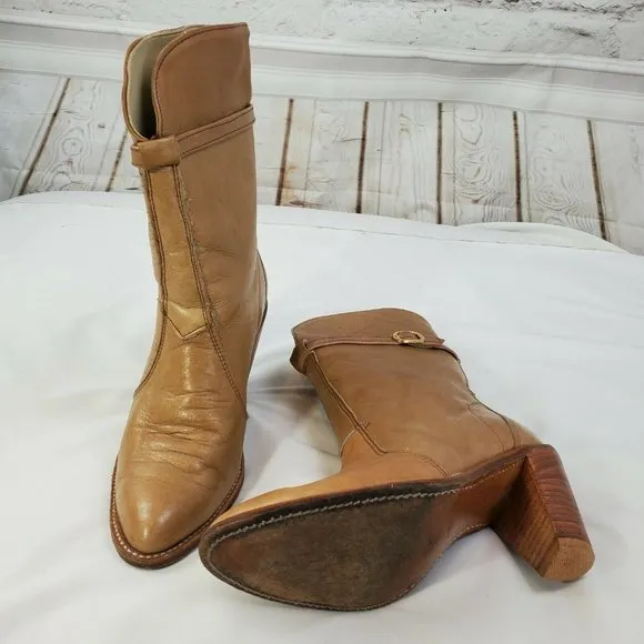 Handcrafted Womens Camel Leather Boots Size 7