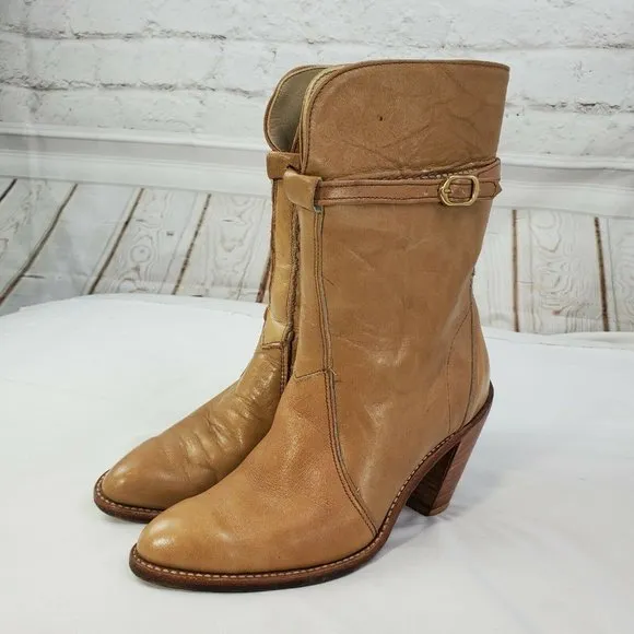 Handcrafted Womens Camel Leather Boots Size 7
