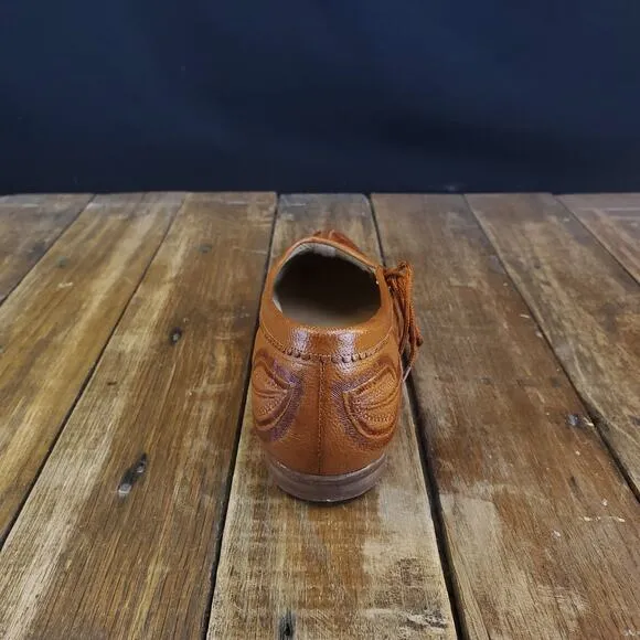 Handmade Tooled Womens Leather Loafers Size 6 Flores Shoes