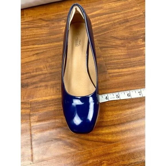 Heel the World Dress Pumps Block Heel Square Toe 9