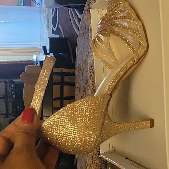 Heels/ shoes