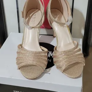 Heels/ shoes