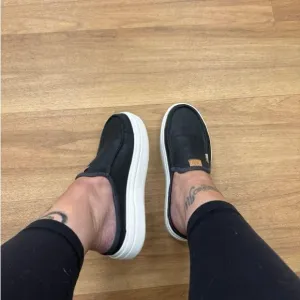 HEY DUDE Austin Lift Shoes in Black Leather