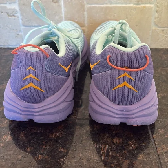Hoka One One Rincon 3 Light Blue and Purple 11B NWT
