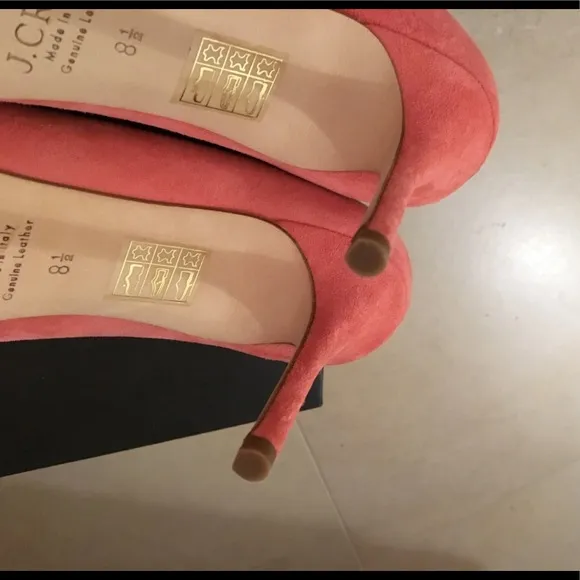 Host Pick ✨ELSIE SUEDE PUMPS