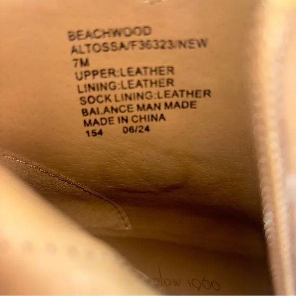 House of Harlow 1960 Beachwood Tan Suede Block Heel Boots Size 7