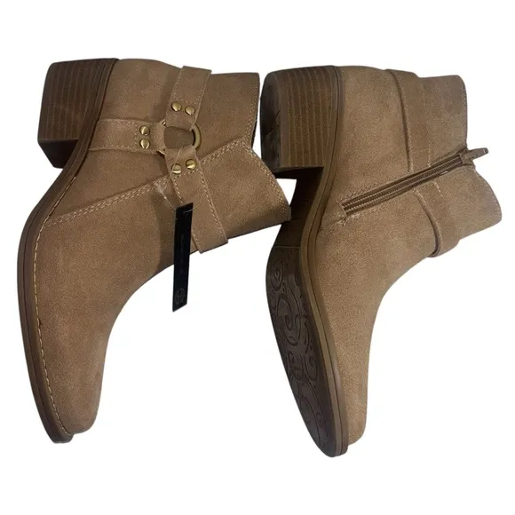 House of Harlow 1960 Beachwood Tan Suede Block Heel Boots Size 7