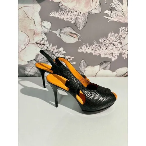 Ilene Berg The Lynne Black Slingback Heels