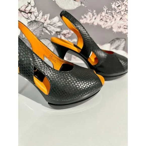 Ilene Berg The Lynne Black Slingback Heels