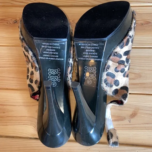 IRON FIST 10/41 7/38 6/37 LOVE BITES Platform Slingback Heel Natural Leopard Fur