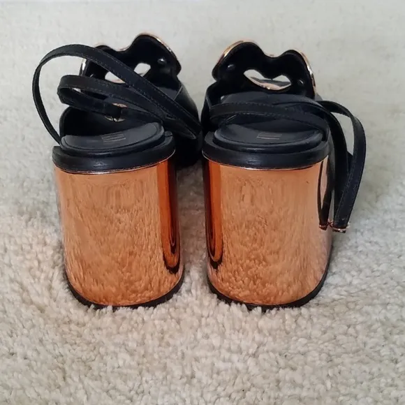 Ivy Kirzhner Black W/Rose Gold Heart &amp; Block Heel Women’s Sandals Sz 8.5 FIRM!!