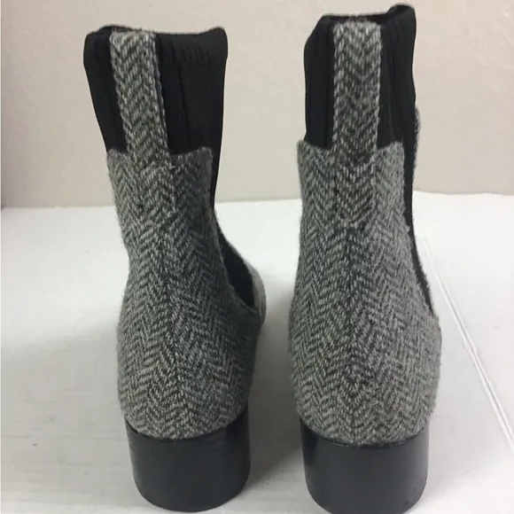 J Crew Ribbed-shaft Herringbone Chelsea Boots Women’s Size 8 Black &amp; Gray