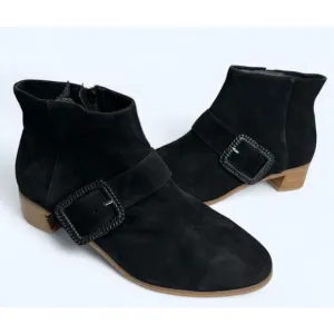 Jack Rogers Boots Women's Izzie Size 8.5 Black Block Heel Ankle Booties