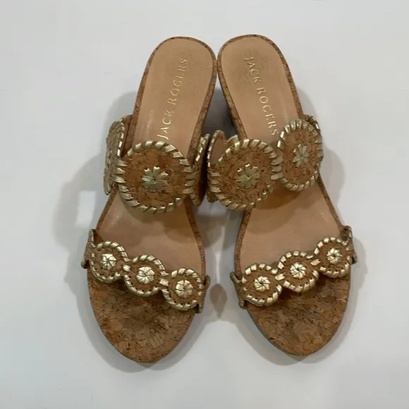 Jack Rogers Sandal Size 10 Low Wedge Heel EUC Tan Gold Cork