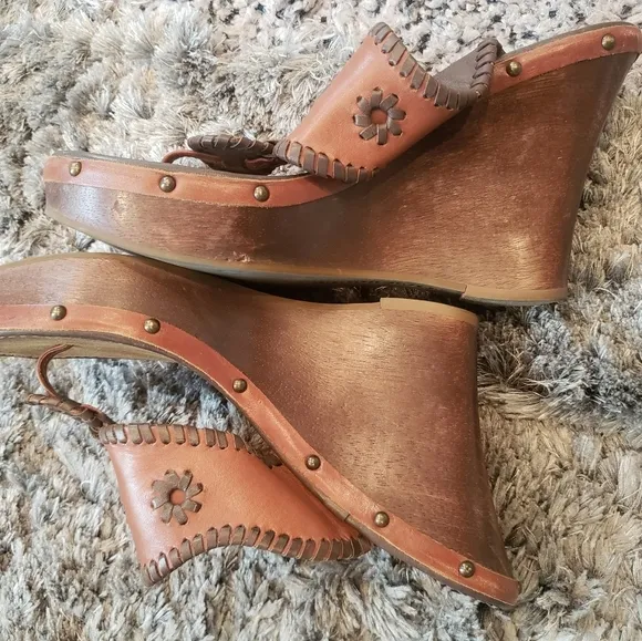 Jack Rogers Women's Marbella Wedge Sandals Wood Expresso