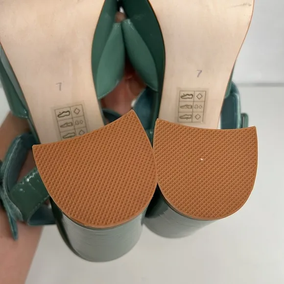 Jeffrey Campbell Amma Patent Platform Block Heel Sandals Dusty green 7