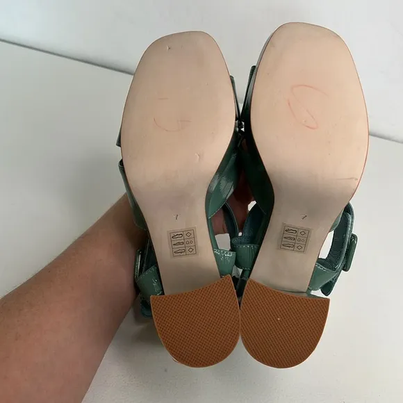 Jeffrey Campbell Amma Patent Platform Block Heel Sandals Dusty green 7