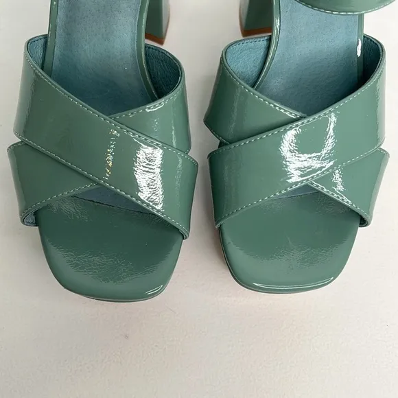 Jeffrey Campbell Amma Patent Platform Block Heel Sandals Dusty green 7