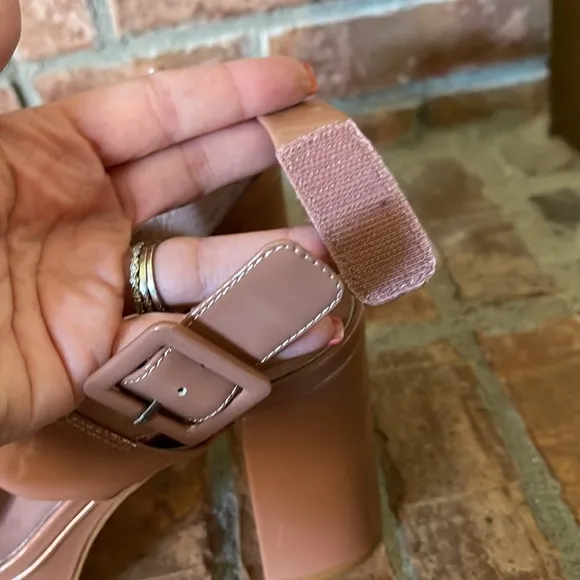 Jeffrey Campbell Ammaly Patent Leather Platform Slingback Sandals in Dusty Pink
