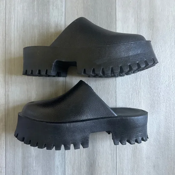 Jeffrey Campbell Clogge Mule Jellies Womens 8 Black Platform Slide On Shoe