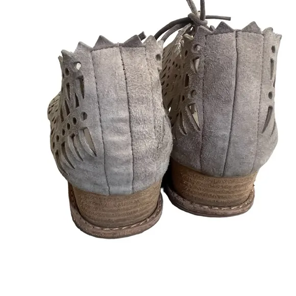 Jeffrey Campbell Cut Out Lace Up Sandals Sz 8.5