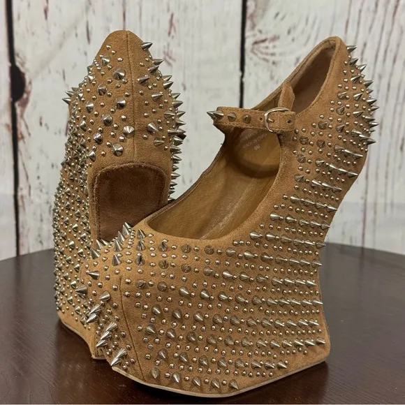 JEFFREY CAMPBELL NIGHT WALK PRICKLY Studded Tan Suede heelless Platforms 6 New