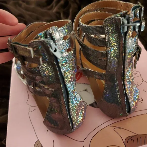 Jeffrey Campbell Romana Low Sandals Pewter Flash