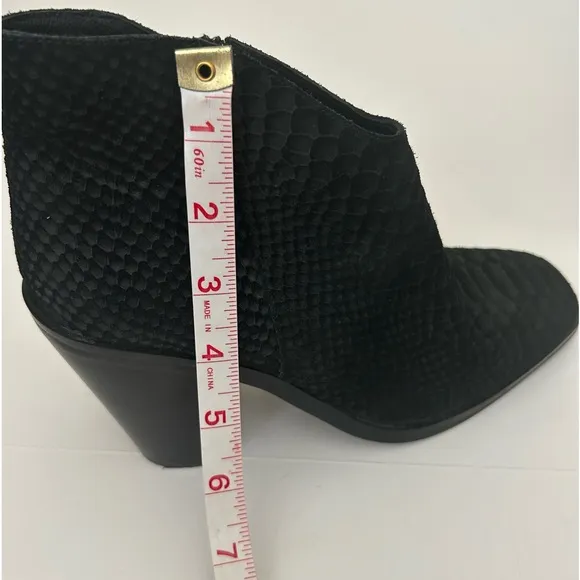 Jeffrey Campbell Square toe Black leather snake suede Rosee Booties Boots -  8