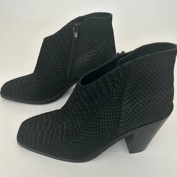 Jeffrey Campbell Square toe Black leather snake suede Rosee Booties Boots -  8