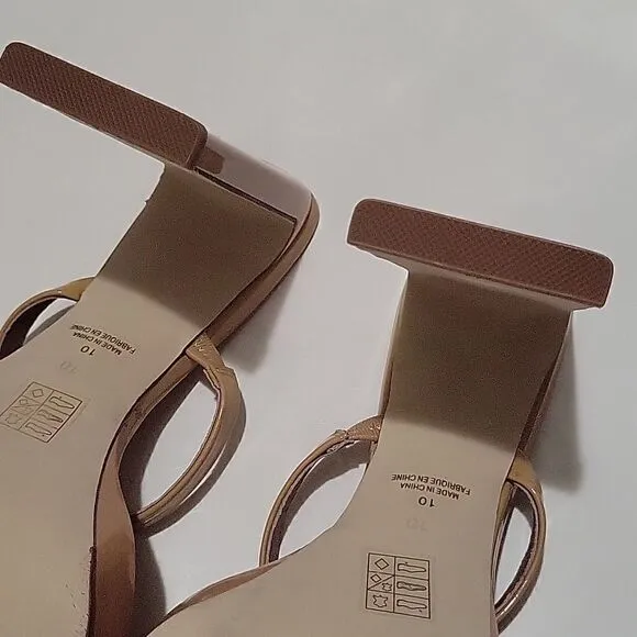 Jeffrey Campbell Hustler Patent Sandal NWOB