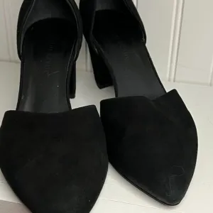 JENNI KAYNE Black Velvet d’Orsay Leather Heels Shoes New Block Heel Pumps 9