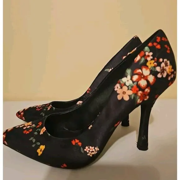 Jessica Simpson Black Floral‎ Pumps Shoes Size 8.5 M