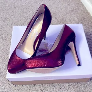 🎁Jessica Simpson real leather. red sparkly pumps.NEW IN ORIGINAL BOX🎁