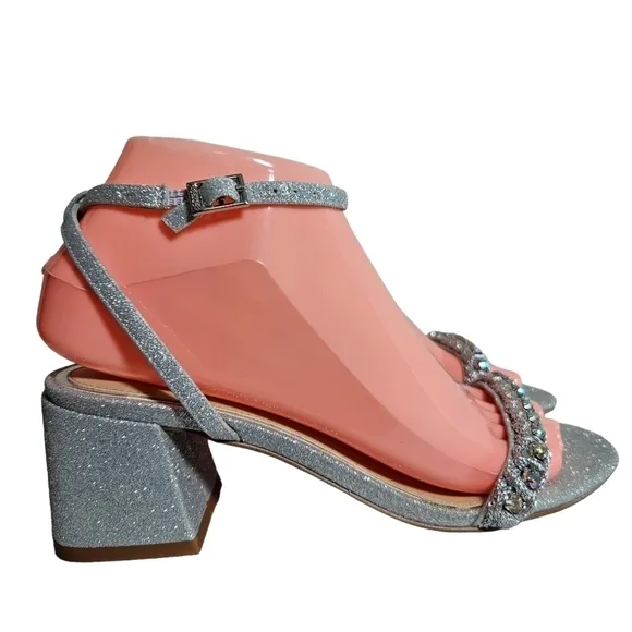 Jewel Badgley Mischka  Odonna Silver Glitter Open Toe Block Heel Sandals sz 6.5