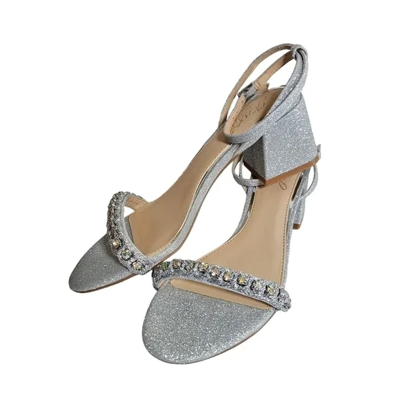 Jewel Badgley Mischka  Odonna Silver Glitter Open Toe Block Heel Sandals sz 6.5