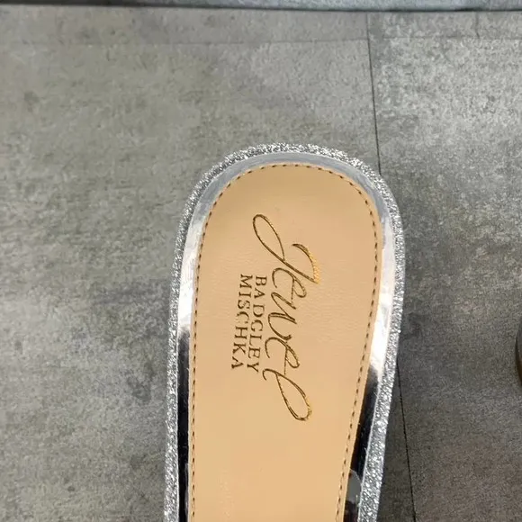 Jewel Badgley Mischka Women's Silver Glitter Della Rhinestone Slide Sandal SZ7.5