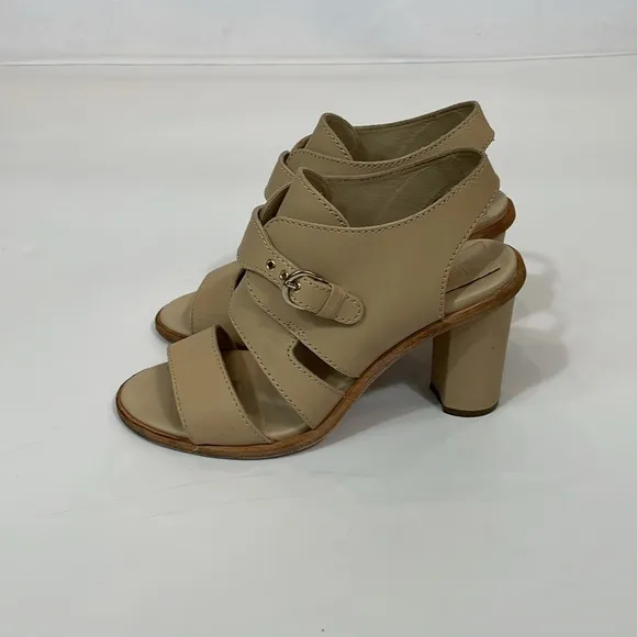 Jil Sander Navy Sandals Heels Size 37.5 US7 Tan Leather Front Buckle