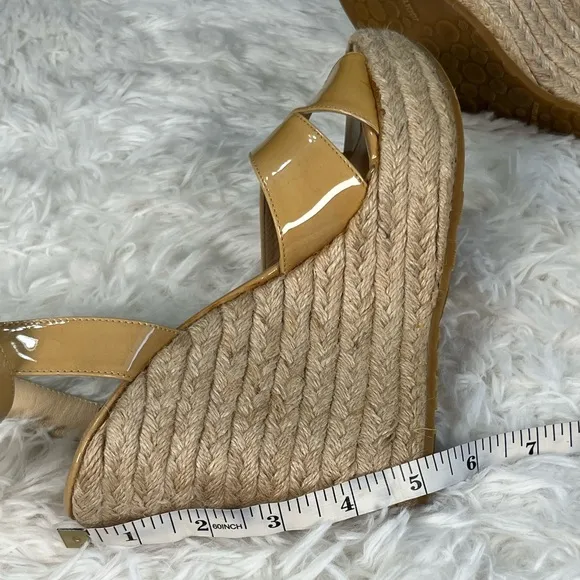 Jimmy Choo | Beige Patent Leather Phönix Espadrille Wedge Sandals