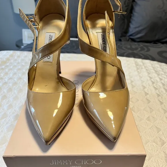 ~JIMMY CHOO Nude Patent Leather Pointed Toe Platform Sandal/Heels Sz 39  $950