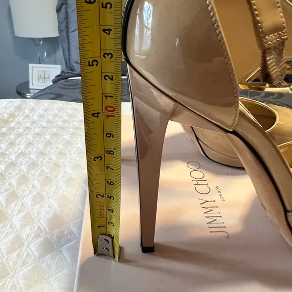 ~JIMMY CHOO Nude Patent Leather Pointed Toe Platform Sandal/Heels Sz 39  $950